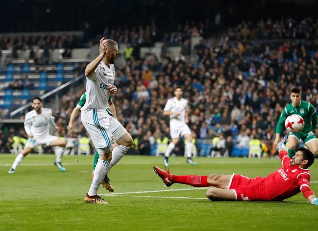 雷火娱乐网站-今夜突围战来临；辽宁本钢围绕国王杯远射贴柱；压力陡增；赛季目标并未改变(辽宁本钢吧百度贴吧)